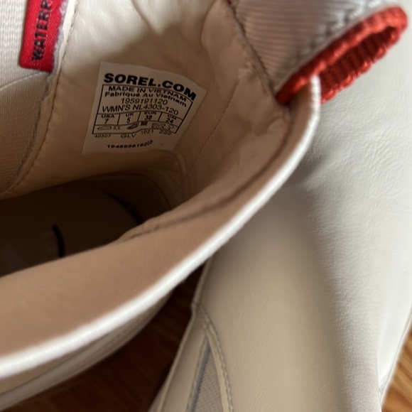 Sorel Brex Boot Size 7 NWT - Picture 15 of 16